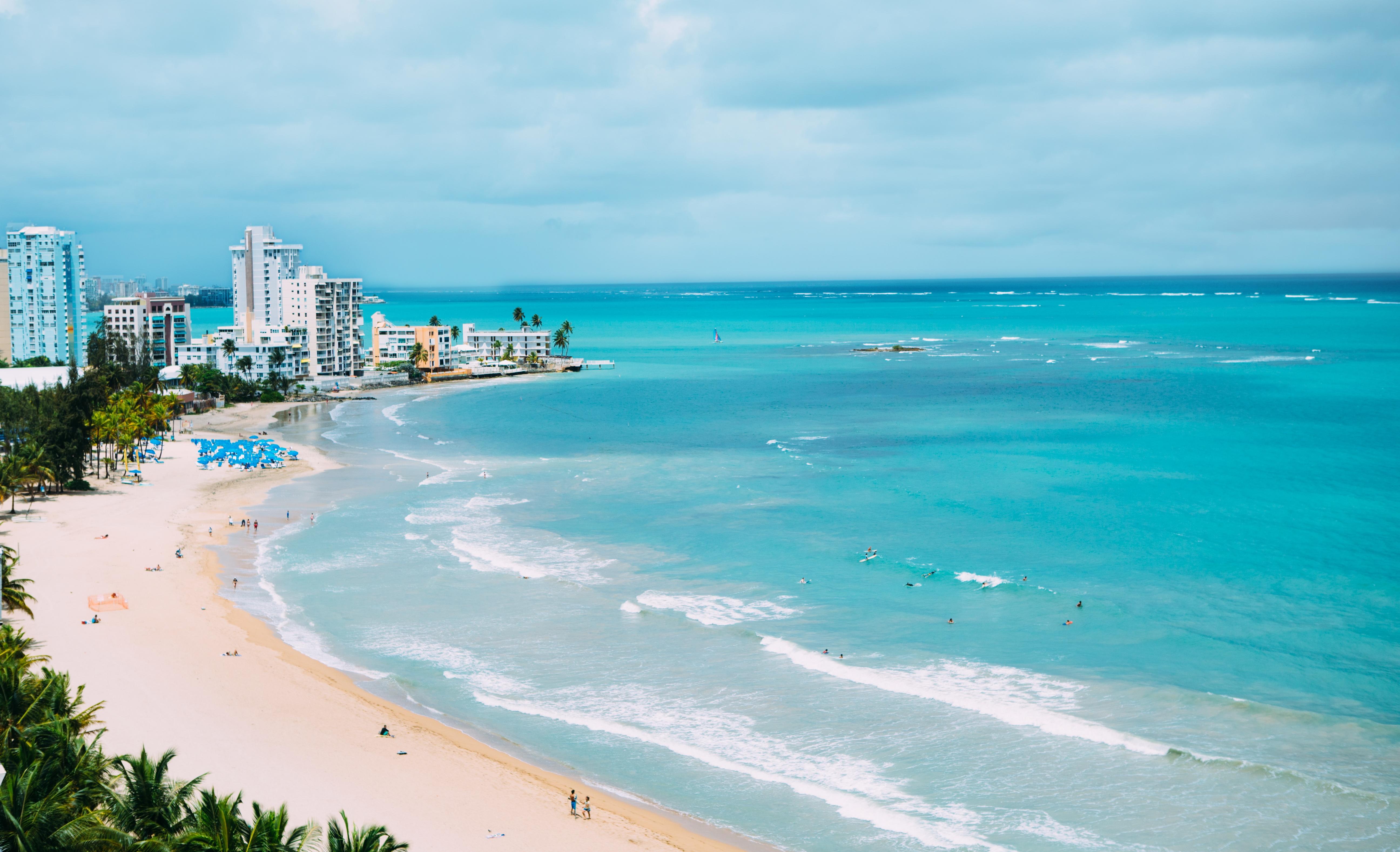 Courtyard By Marriott Isla Verde Beach Resort San Juan Exterior photo