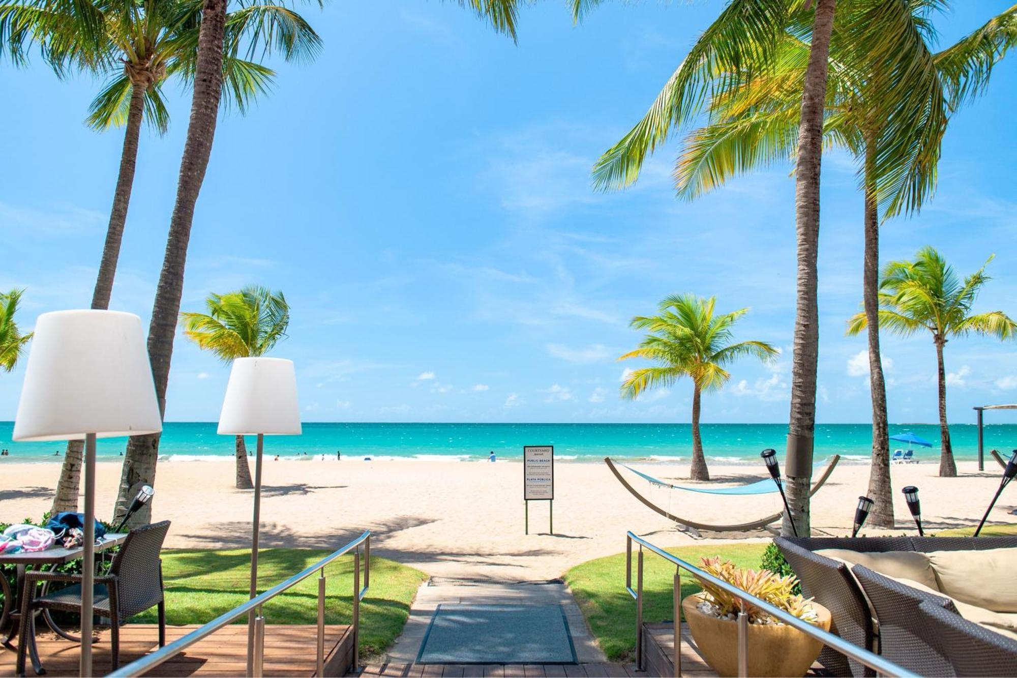 Courtyard By Marriott Isla Verde Beach Resort San Juan Exterior photo